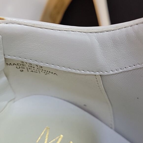 BRAND NEW MACKIN J 313-13 WOMEN'S POINTED TOE ANKLE HIGH HEEL Heel BOOTIES - Picture 11 of 14